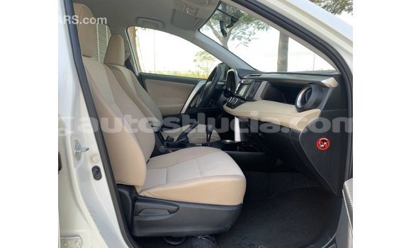 Buy Import Toyota 4Runner White Car in Import - Dubai in Anse-la-Raye Buy Import Toyota 4Runner White Car in Import - Dubai in Anse-la-Raye