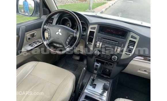 Buy Import Mitsubishi Pajero White Car in Import - Dubai in Anse-la-Raye Buy Import Mitsubishi Pajero White Car in Import - Dubai in Anse-la-Raye