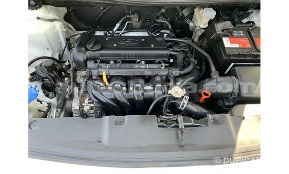 Buy Import Hyundai Accent White Car in Import - Dubai in Anse-la-Raye Buy Import Hyundai Accent White Car in Import - Dubai in Anse-la-Raye