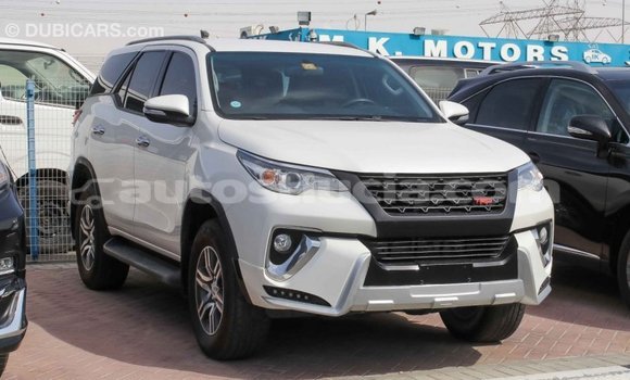 Buy Import Toyota Fortuner White Car in Import - Dubai in Anse-la-Raye Buy Import Toyota Fortuner White Car in Import - Dubai in Anse-la-Raye