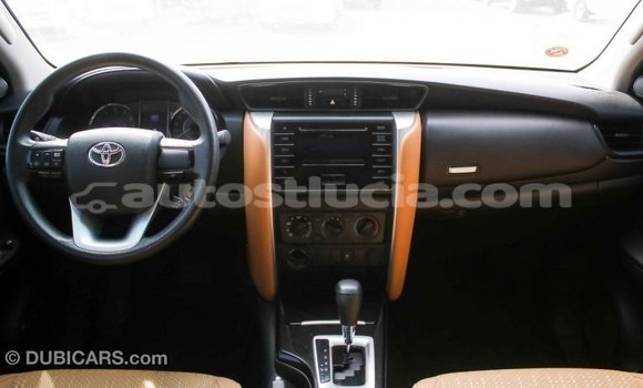 Buy Import Toyota Fortuner White Car in Import - Dubai in Anse-la-Raye Buy Import Toyota Fortuner White Car in Import - Dubai in Anse-la-Raye