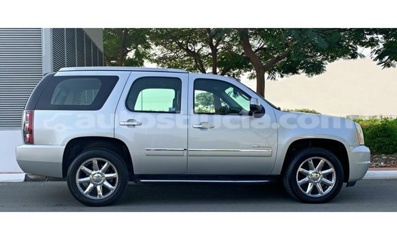 Buy Import GMC Yukon Other Car in Import - Dubai in Anse-la-Raye Buy Import GMC Yukon Other Car in Import - Dubai in Anse-la-Raye