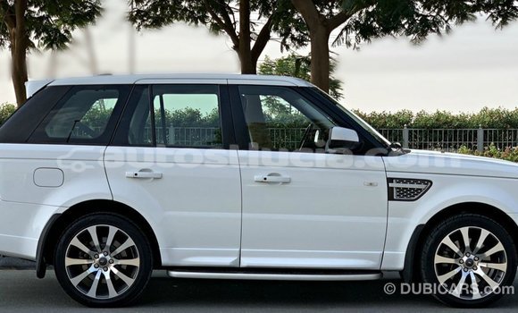 Buy Import Land Rover Range Rover White Car in Import - Dubai in Anse-la-Raye Buy Import Land Rover Range Rover White Car in Import - Dubai in Anse-la-Raye