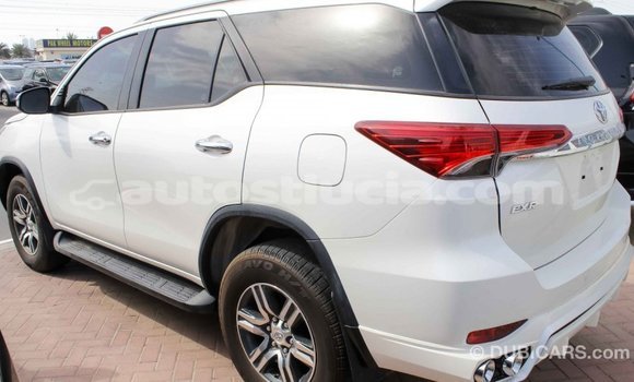 Buy Import Toyota Fortuner White Car in Import - Dubai in Anse-la-Raye Buy Import Toyota Fortuner White Car in Import - Dubai in Anse-la-Raye