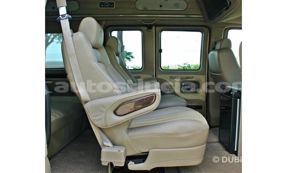 Buy Import GMC Acadia Other Car in Import - Dubai in Anse-la-Raye Buy Import GMC Acadia Other Car in Import - Dubai in Anse-la-Raye