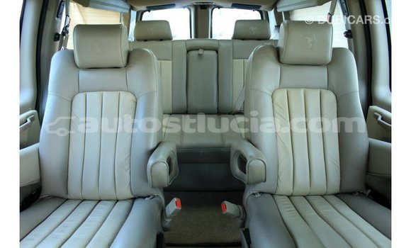 Buy Import GMC Acadia Other Car in Import - Dubai in Anse-la-Raye Buy Import GMC Acadia Other Car in Import - Dubai in Anse-la-Raye