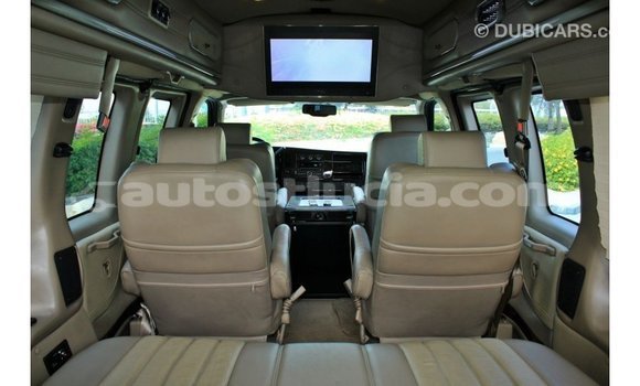 Buy Import GMC Acadia Other Car in Import - Dubai in Anse-la-Raye Buy Import GMC Acadia Other Car in Import - Dubai in Anse-la-Raye