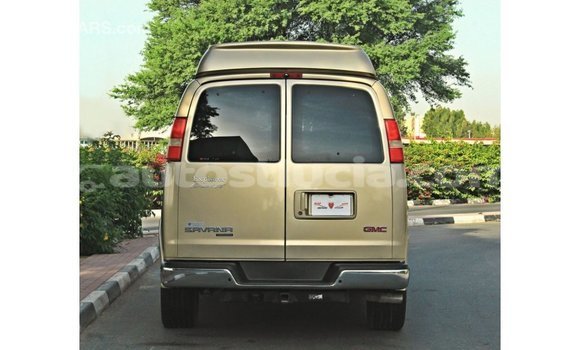 Buy Import GMC Acadia Other Car in Import - Dubai in Anse-la-Raye Buy Import GMC Acadia Other Car in Import - Dubai in Anse-la-Raye