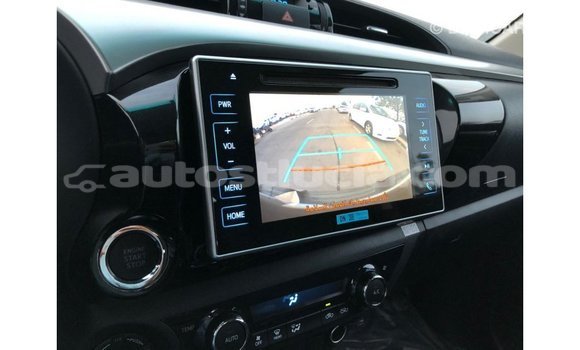 Buy Import Toyota Hilux Black Car in Import - Dubai in Anse-la-Raye Buy Import Toyota Hilux Black Car in Import - Dubai in Anse-la-Raye