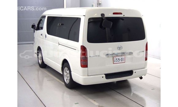 Buy Import Toyota Regius White Car in Import - Dubai in Anse-la-Raye Buy Import Toyota Regius White Car in Import - Dubai in Anse-la-Raye