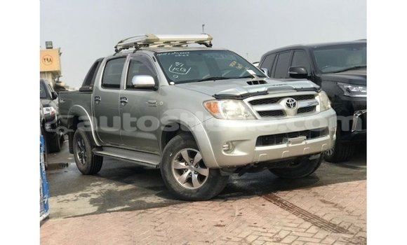Buy Import Toyota Hilux Other Car in Import - Dubai in Anse-la-Raye Buy Import Toyota Hilux Other Car in Import - Dubai in Anse-la-Raye