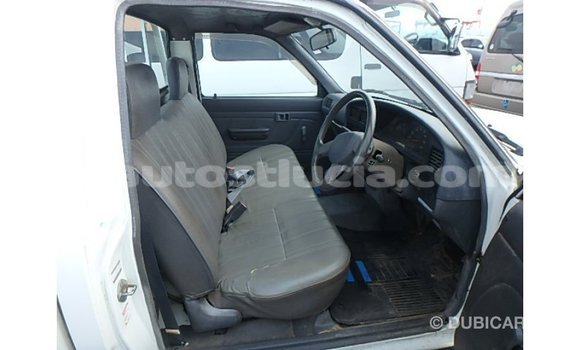 Buy Import Toyota Hilux White Car in Import - Dubai in Anse-la-Raye Buy Import Toyota Hilux White Car in Import - Dubai in Anse-la-Raye