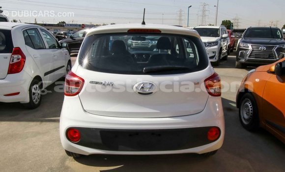 Buy Import Hyundai i10 White Car in Import - Dubai in Anse-la-Raye Buy Import Hyundai i10 White Car in Import - Dubai in Anse-la-Raye