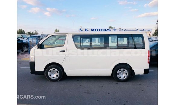 Buy Import Toyota Hiace White Car in Import - Dubai in Anse-la-Raye Buy Import Toyota Hiace White Car in Import - Dubai in Anse-la-Raye