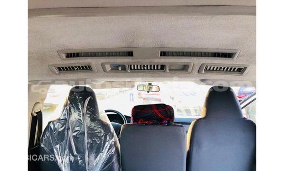 Buy Import Toyota Hiace White Car in Import - Dubai in Anse-la-Raye Buy Import Toyota Hiace White Car in Import - Dubai in Anse-la-Raye
