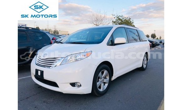 Buy Import Toyota Sienna White Car in Import - Dubai in Anse-la-Raye Buy Import Toyota Sienna White Car in Import - Dubai in Anse-la-Raye