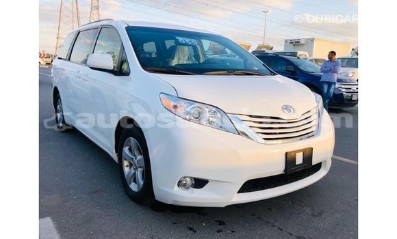 Buy Import Toyota Sienna White Car in Import - Dubai in Anse-la-Raye Buy Import Toyota Sienna White Car in Import - Dubai in Anse-la-Raye