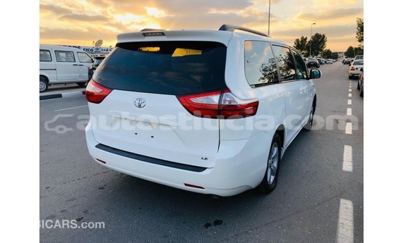 Buy Import Toyota Sienna White Car in Import - Dubai in Anse-la-Raye Buy Import Toyota Sienna White Car in Import - Dubai in Anse-la-Raye