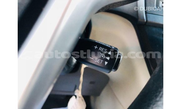 Buy Import Toyota Sienna White Car in Import - Dubai in Anse-la-Raye Buy Import Toyota Sienna White Car in Import - Dubai in Anse-la-Raye