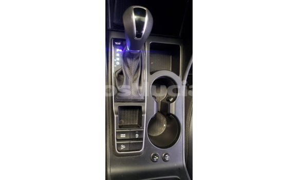 Buy Import Hyundai Tucson White Car in Import - Dubai in Anse-la-Raye Buy Import Hyundai Tucson White Car in Import - Dubai in Anse-la-Raye