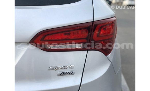 Buy Import Hyundai Santa Fe Other Car in Import - Dubai in Anse-la-Raye Buy Import Hyundai Santa Fe Other Car in Import - Dubai in Anse-la-Raye