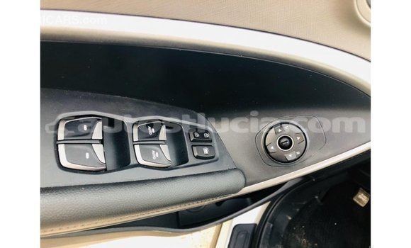 Buy Import Hyundai Santa Fe Other Car in Import - Dubai in Anse-la-Raye Buy Import Hyundai Santa Fe Other Car in Import - Dubai in Anse-la-Raye