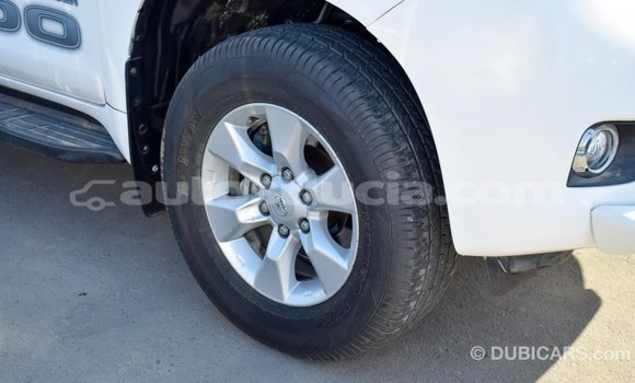 Buy Import Toyota Prado White Car in Import - Dubai in Anse-la-Raye Buy Import Toyota Prado White Car in Import - Dubai in Anse-la-Raye