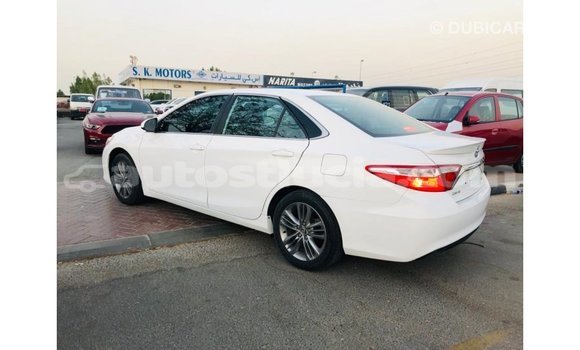 Buy Import Toyota Camry White Car in Import - Dubai in Anse-la-Raye Buy Import Toyota Camry White Car in Import - Dubai in Anse-la-Raye