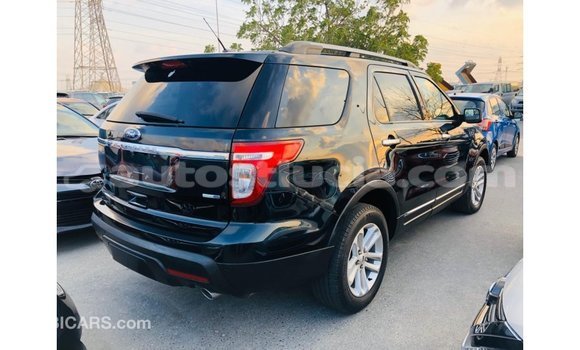 Buy Import Ford Explorer Blue Car in Import - Dubai in Anse-la-Raye Buy Import Ford Explorer Blue Car in Import - Dubai in Anse-la-Raye