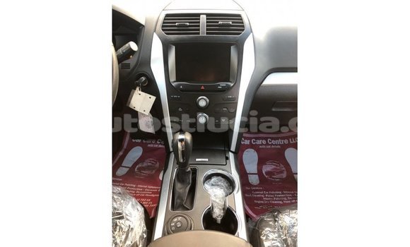 Buy Import Ford Explorer Blue Car in Import - Dubai in Anse-la-Raye Buy Import Ford Explorer Blue Car in Import - Dubai in Anse-la-Raye