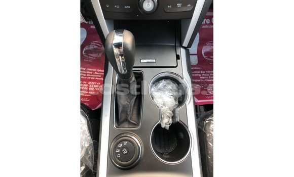 Buy Import Ford Explorer Blue Car in Import - Dubai in Anse-la-Raye Buy Import Ford Explorer Blue Car in Import - Dubai in Anse-la-Raye