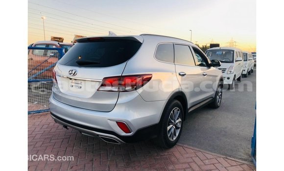 Buy Import Hyundai Santa Fe Other Car in Import - Dubai in Anse-la-Raye Buy Import Hyundai Santa Fe Other Car in Import - Dubai in Anse-la-Raye