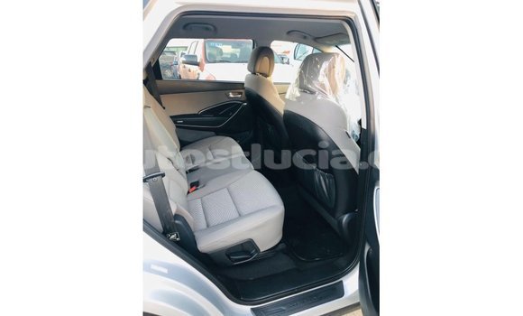 Buy Import Hyundai Santa Fe Other Car in Import - Dubai in Anse-la-Raye Buy Import Hyundai Santa Fe Other Car in Import - Dubai in Anse-la-Raye