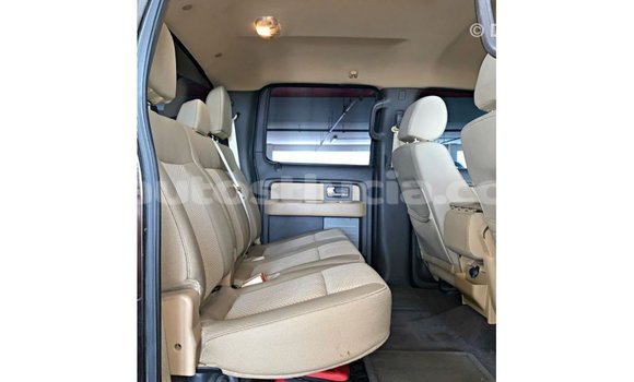 Buy Import Ford Club Wagon Brown Car in Import - Dubai in Anse-la-Raye Buy Import Ford Club Wagon Brown Car in Import - Dubai in Anse-la-Raye