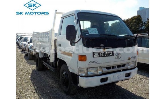 Buy Import Toyota Dyna White Car in Import - Dubai in Anse-la-Raye