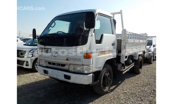 Buy Import Toyota Dyna White Car in Import - Dubai in Anse-la-Raye Buy Import Toyota Dyna White Car in Import - Dubai in Anse-la-Raye