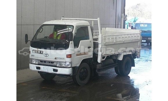 Buy Import Toyota Dyna White Car in Import - Dubai in Anse-la-Raye Buy Import Toyota Dyna White Car in Import - Dubai in Anse-la-Raye