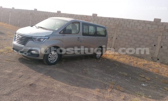 Buy Import Hyundai Accent Brown Car in Import - Dubai in Anse-la-Raye Buy Import Hyundai Accent Brown Car in Import - Dubai in Anse-la-Raye