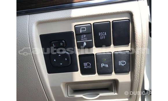 Buy Import Toyota Land Cruiser White Car in Import - Dubai in Anse-la-Raye Buy Import Toyota Land Cruiser White Car in Import - Dubai in Anse-la-Raye