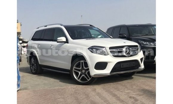 Buy Import Mercedes-Benz 190 (W201) White Car in Import - Dubai in Anse-la-Raye