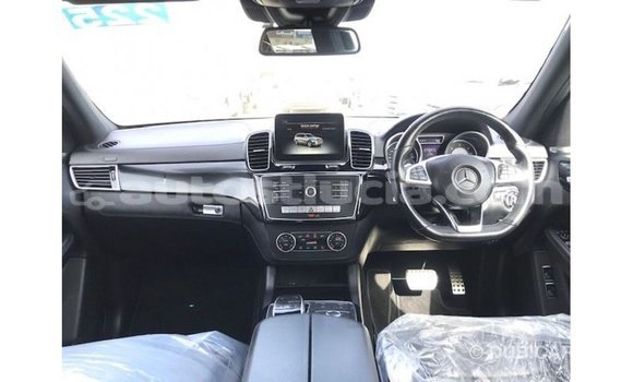 Buy Import Mercedes-Benz 190 (W201) White Car in Import - Dubai in Anse-la-Raye Buy Import Mercedes-Benz 190 (W201) White Car in Import - Dubai in Anse-la-Raye