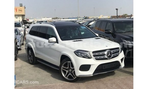 Buy Import Mercedes-Benz 190 (W201) White Car in Import - Dubai in Anse-la-Raye Buy Import Mercedes-Benz 190 (W201) White Car in Import - Dubai in Anse-la-Raye