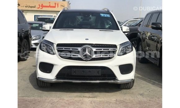 Buy Import Mercedes-Benz 190 (W201) White Car in Import - Dubai in Anse-la-Raye Buy Import Mercedes-Benz 190 (W201) White Car in Import - Dubai in Anse-la-Raye