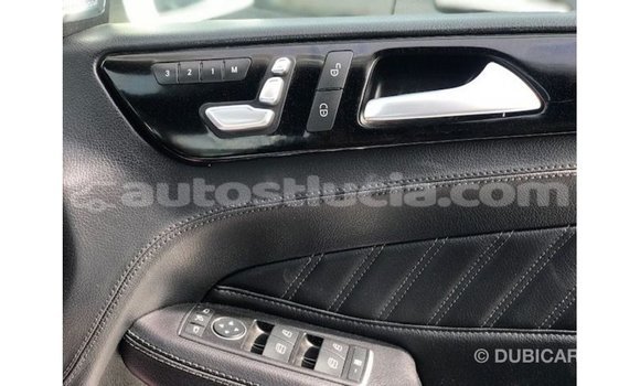 Buy Import Mercedes-Benz 190 (W201) White Car in Import - Dubai in Anse-la-Raye Buy Import Mercedes-Benz 190 (W201) White Car in Import - Dubai in Anse-la-Raye