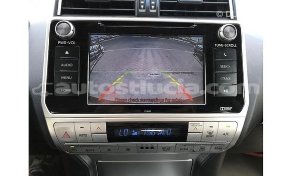 Acheter Import Voiture Toyota Prado Noir à Import - Dubai, Anse-la-Raye Acheter Import Voiture Toyota Prado Noir à Import - Dubai, Anse-la-Raye