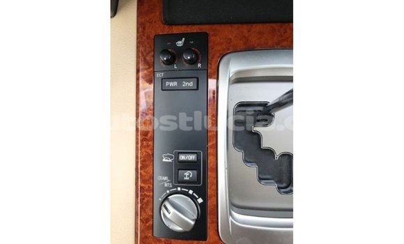 Buy Import Toyota Land Cruiser Red Car in Import - Dubai in Anse-la-Raye Buy Import Toyota Land Cruiser Red Car in Import - Dubai in Anse-la-Raye