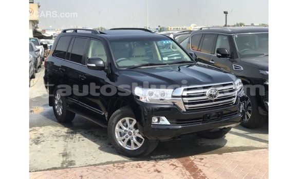 Acheter Import Voiture Toyota Land Cruiser Noir à Import - Dubai, Anse-la-Raye Acheter Import Voiture Toyota Land Cruiser Noir à Import - Dubai, Anse-la-Raye