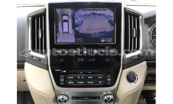 Acheter Import Voiture Toyota Land Cruiser Noir à Import - Dubai, Anse-la-Raye Acheter Import Voiture Toyota Land Cruiser Noir à Import - Dubai, Anse-la-Raye