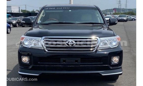 Acheter Import Voiture Toyota Land Cruiser Noir à Import - Dubai, Anse-la-Raye Acheter Import Voiture Toyota Land Cruiser Noir à Import - Dubai, Anse-la-Raye