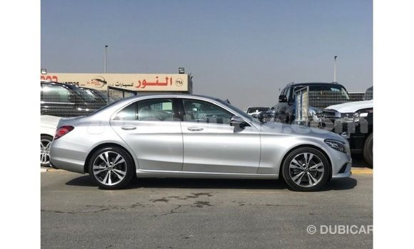 Buy Import Mercedes-Benz 200 Other Car in Import - Dubai in Anse-la-Raye Buy Import Mercedes-Benz 200 Other Car in Import - Dubai in Anse-la-Raye